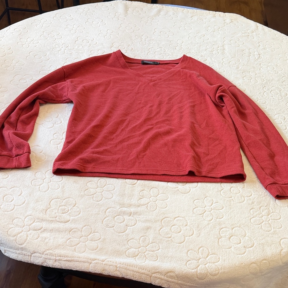 Red V-Neck Long Sleeve Top
